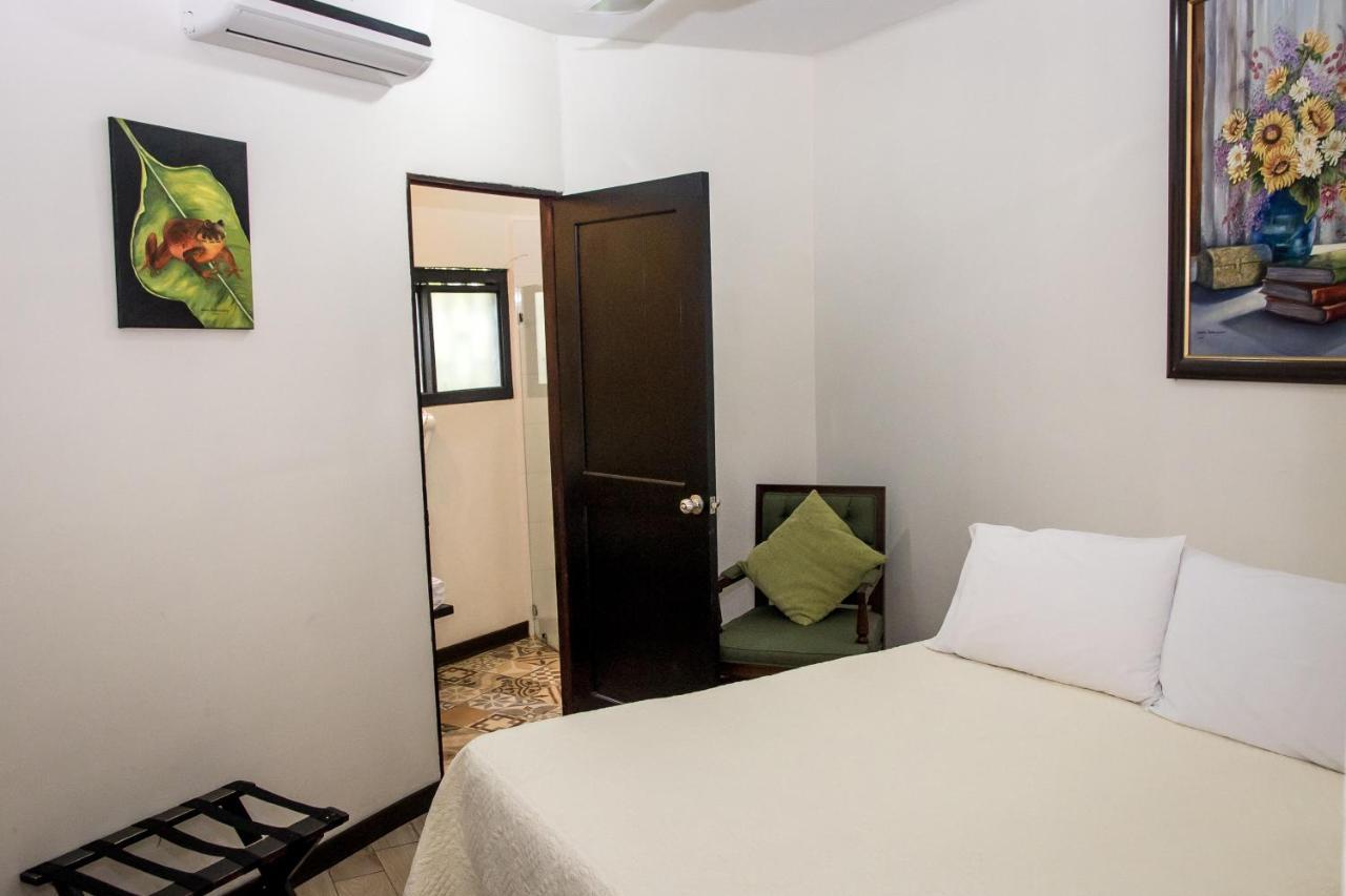 Casa Maria Aeropuerto B&B Río Segundo المظهر الخارجي الصورة